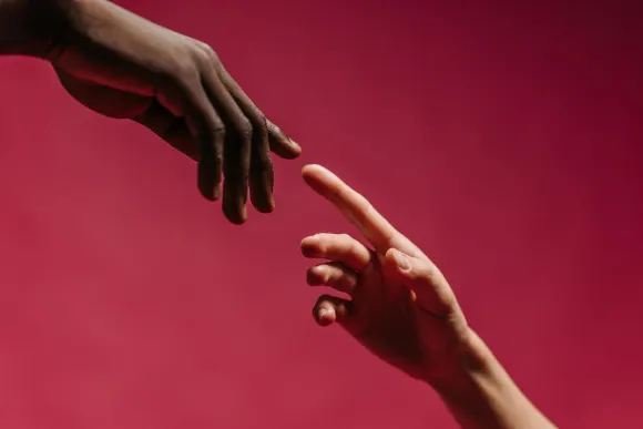 Casino Electric Spins Tacaíocht